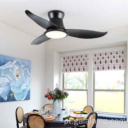 Fan do teto interno do Monte FLIEL com luz